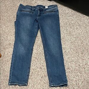 Free people zip front pocket and back of ankle Women's Blue Jeans